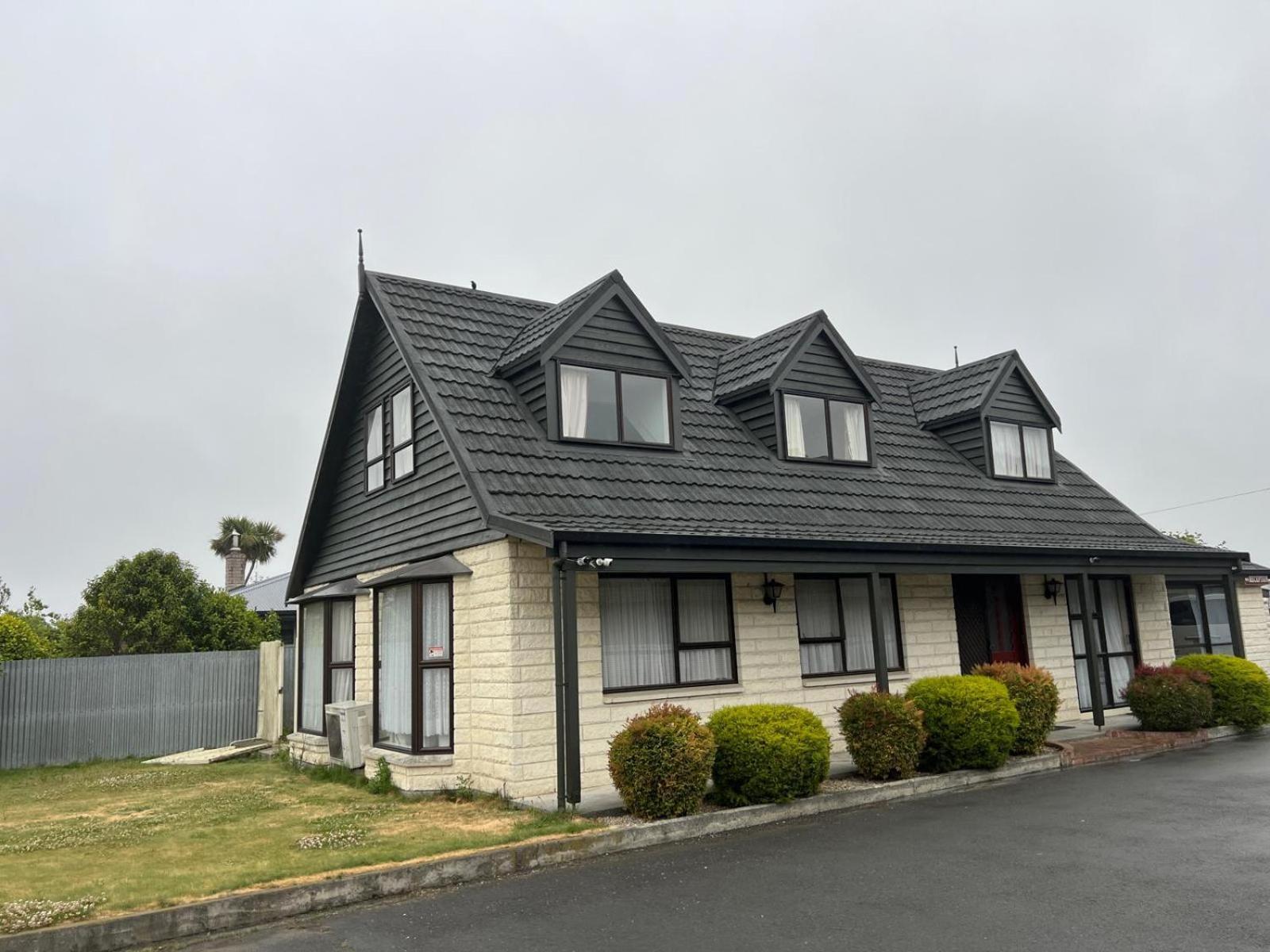 Academy Lodge Motel Ashburton Eksteriør bilde