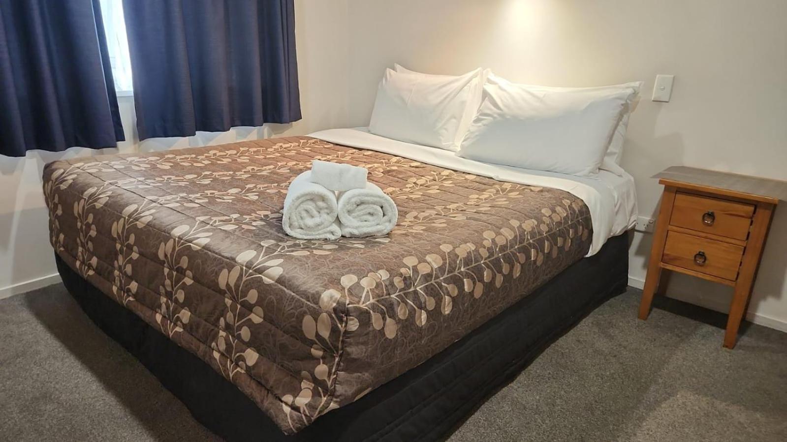 Academy Lodge Motel Ashburton Eksteriør bilde
