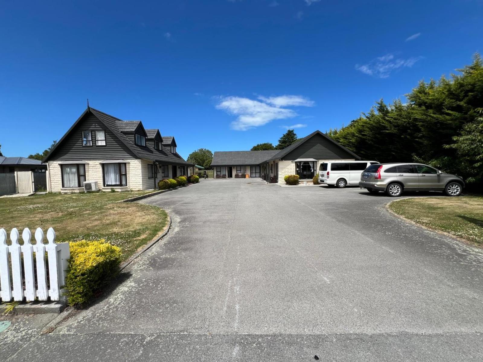 Academy Lodge Motel Ashburton Eksteriør bilde