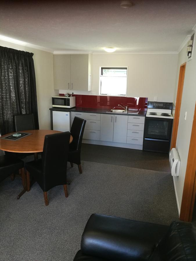 Academy Lodge Motel Ashburton Eksteriør bilde